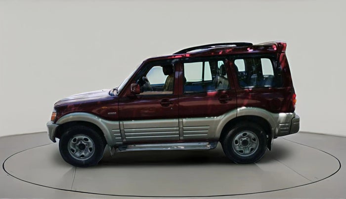 2005 Mahindra Scorpio 2.6 SLX CRDE, Diesel, Manual, 1,67,725 km, exterior