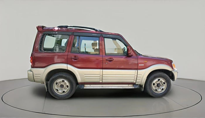 2005 Mahindra Scorpio 2.6 SLX CRDE, Diesel, Manual, 1,67,725 km, exterior