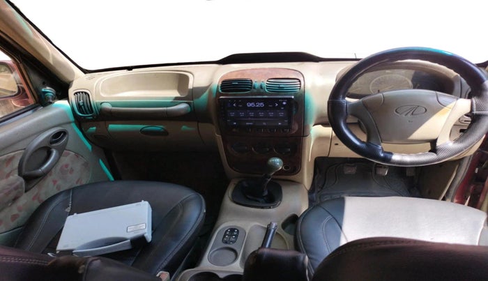 2005 Mahindra Scorpio 2.6 SLX CRDE, Diesel, Manual, 1,67,725 km, interior