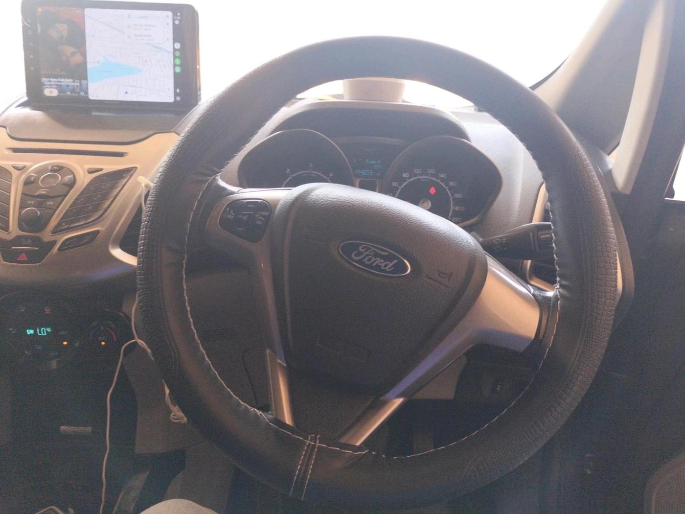 2015 Ford Ecosport TITANIUM 1.5L DIESEL, Diesel, Manual, 1,44,603 km, interior