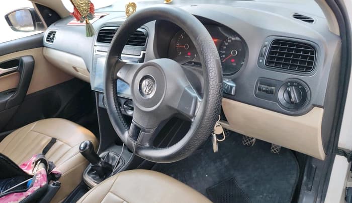 2012 Volkswagen Polo TRENDLINE 1.2L DIESEL, Diesel, Manual, 1,62,001 km, interior