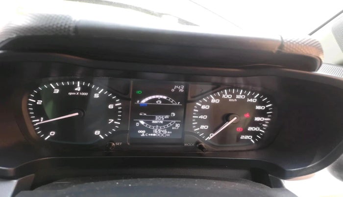 2023 Tata ALTROZ XZ PETROL, Petrol, Manual, 16,946 km, interior