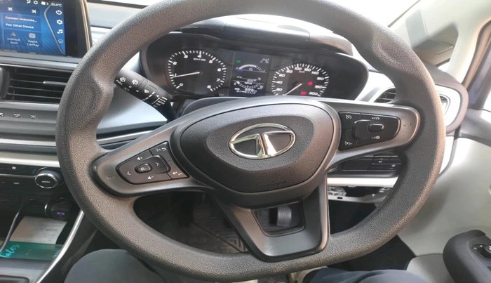 2023 Tata ALTROZ XZ PETROL, Petrol, Manual, 16,946 km, interior