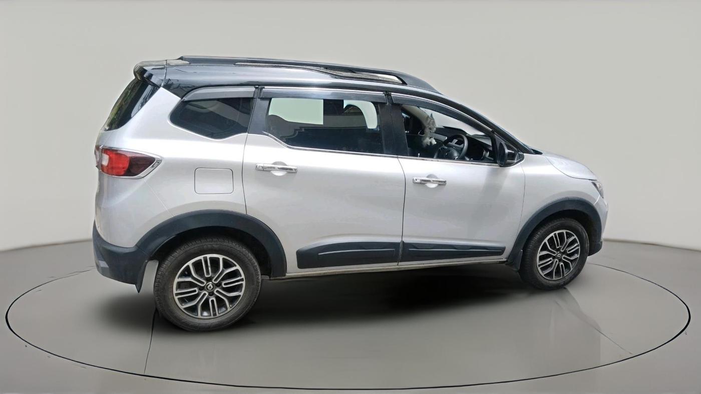 2022 Renault TRIBER RXZ, Petrol, Manual, 1,03,541 km, exterior