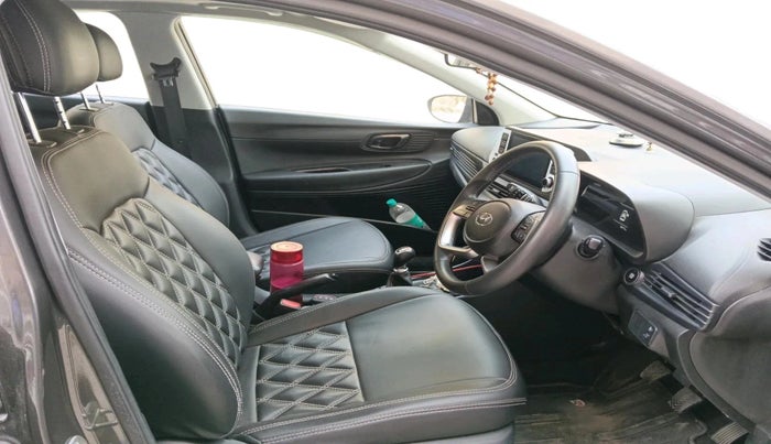 2023 Hyundai NEW I20 ASTA 1.2 MT, Petrol, Manual, 33,878 km, interior