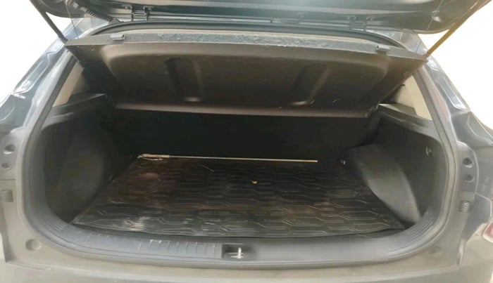 2020 KIA SELTOS HTK PLUS 1.5, Petrol, Manual, 34,670 km, exterior