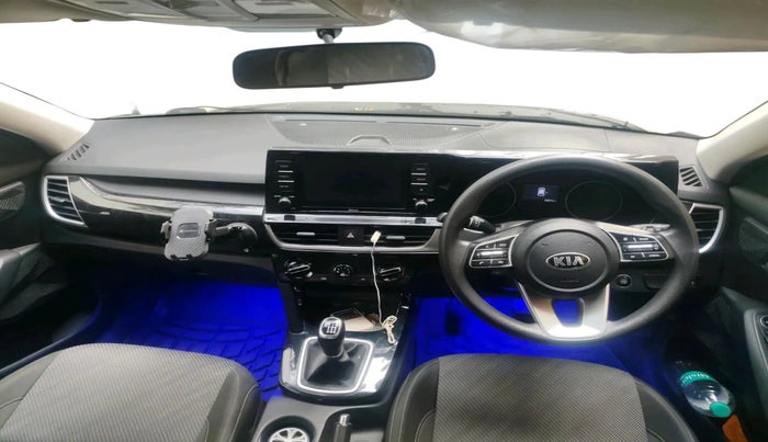 2020 KIA SELTOS HTK PLUS 1.5, Petrol, Manual, 34,670 km, interior