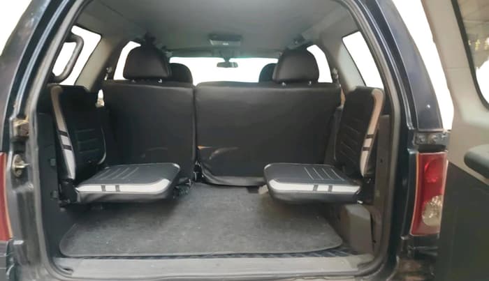 2006 Tata Safari 4X2 LX DICOR, Diesel, Manual, 1,56,707 km, exterior