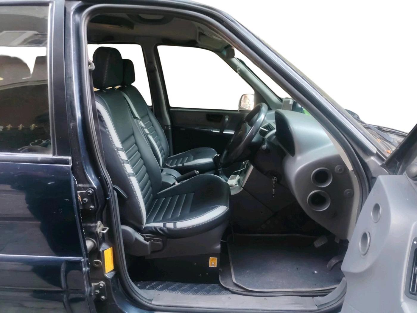 2006 Tata Safari 4X2 LX DICOR, Diesel, Manual, 1,56,707 km, interior