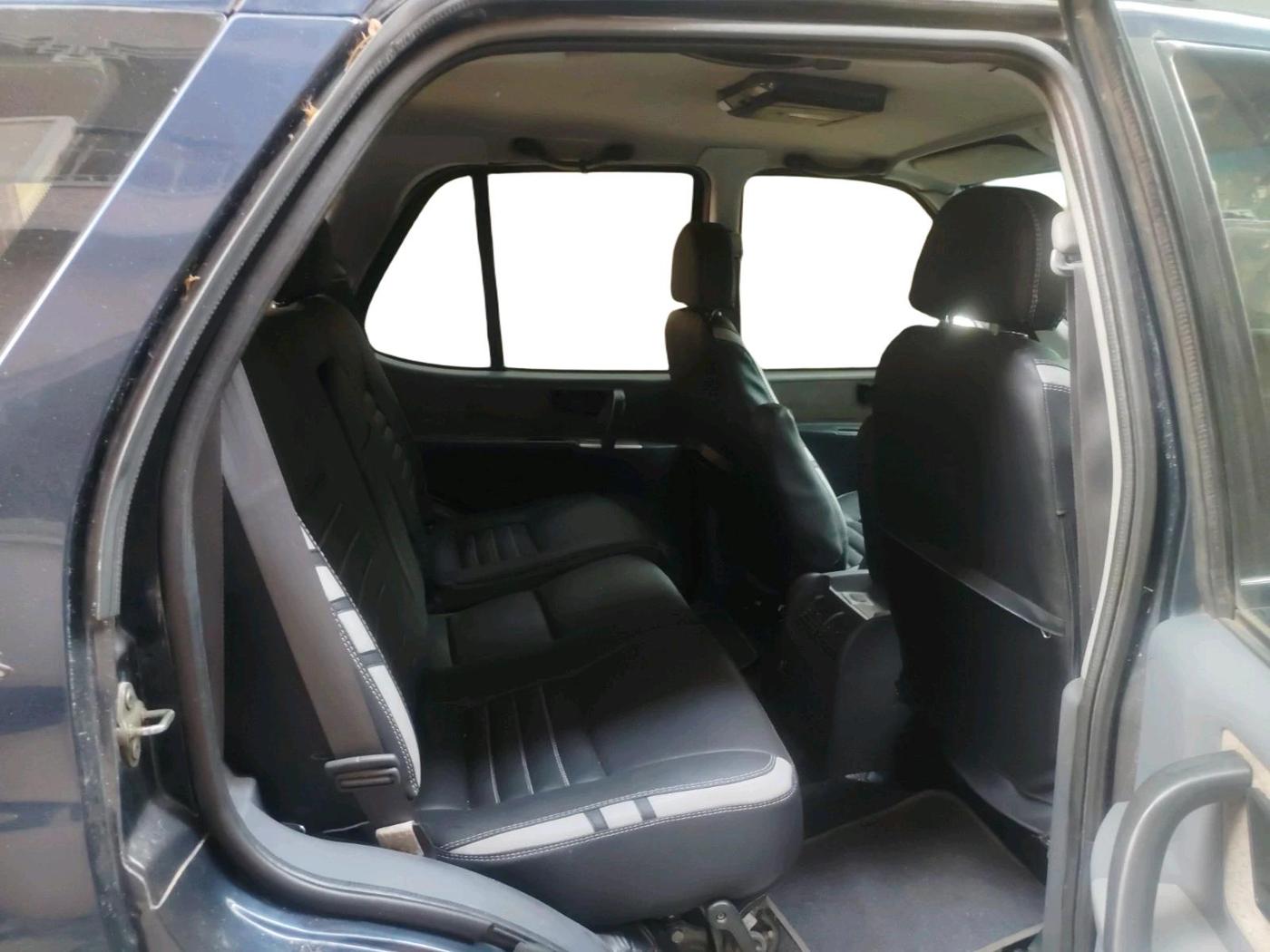 2006 Tata Safari 4X2 LX DICOR, Diesel, Manual, 1,56,707 km, interior