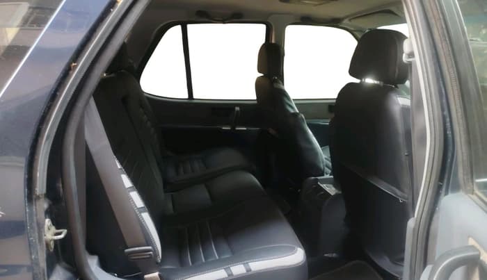 2006 Tata Safari 4X2 LX DICOR, Diesel, Manual, 1,56,707 km, interior