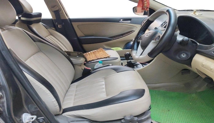 2012 Hyundai Verna FLUIDIC 1.6 VTVT SX, Petrol, Manual, 1,41,503 km, interior