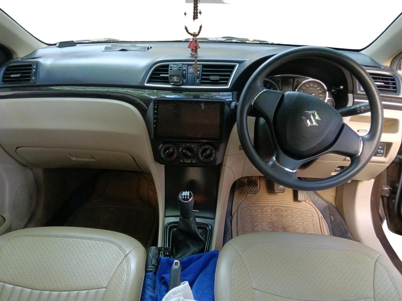 2016 Maruti Ciaz VXI, Petrol, Manual, 51,449 km, interior
