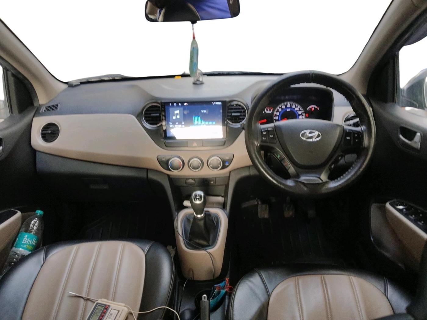 2014 Hyundai Grand i10 SPORTZ 1.2 KAPPA VTVT, Petrol, Manual, 45,593 km, interior