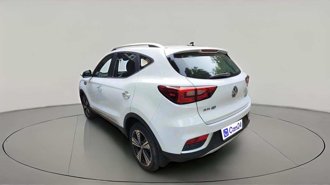2020 MG ZS EV EXCLUSIVE, Electric, Automatic, 1,29,902 km, exterior