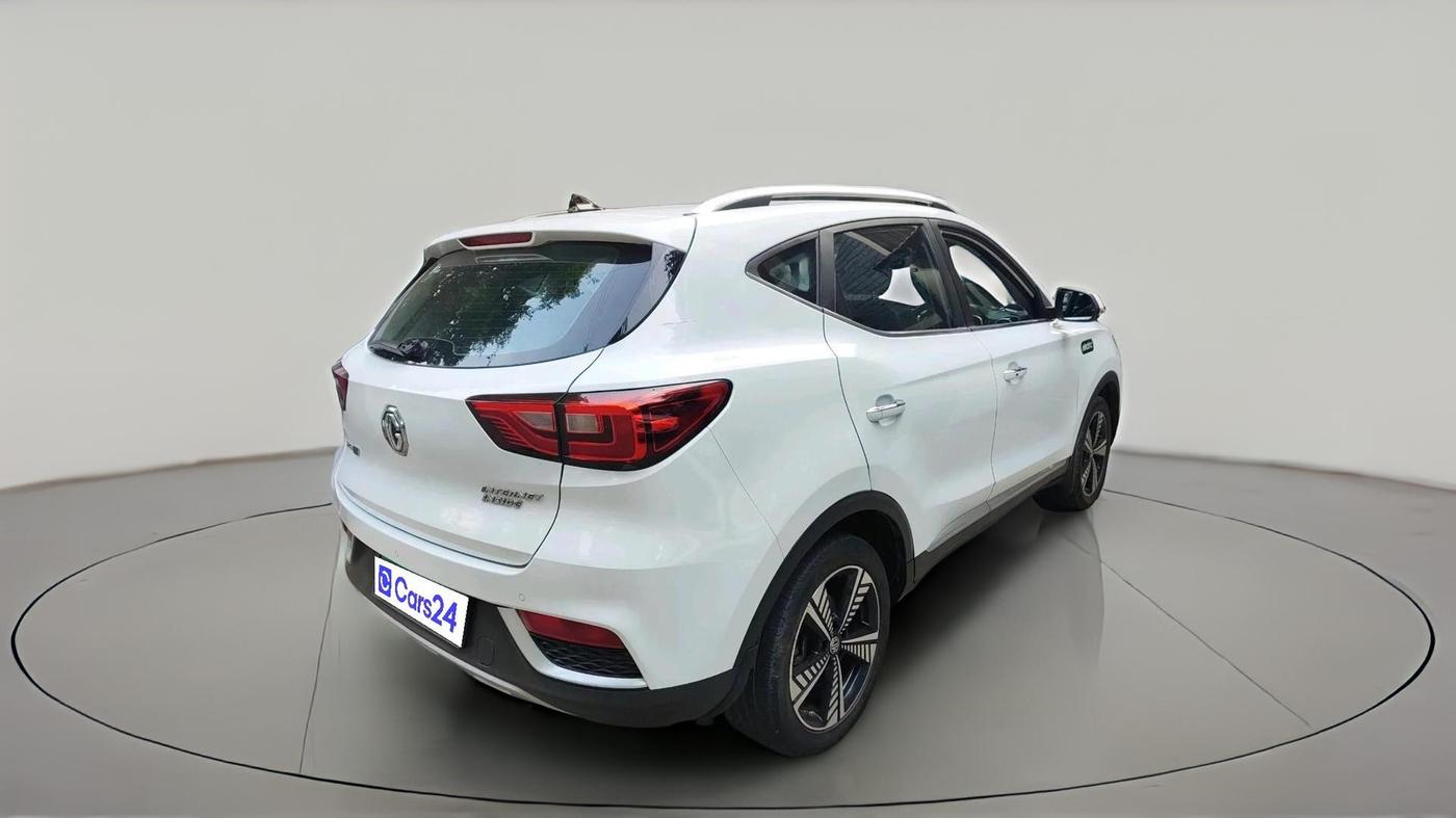 2020 MG ZS EV EXCLUSIVE, Electric, Automatic, 1,29,902 km, exterior