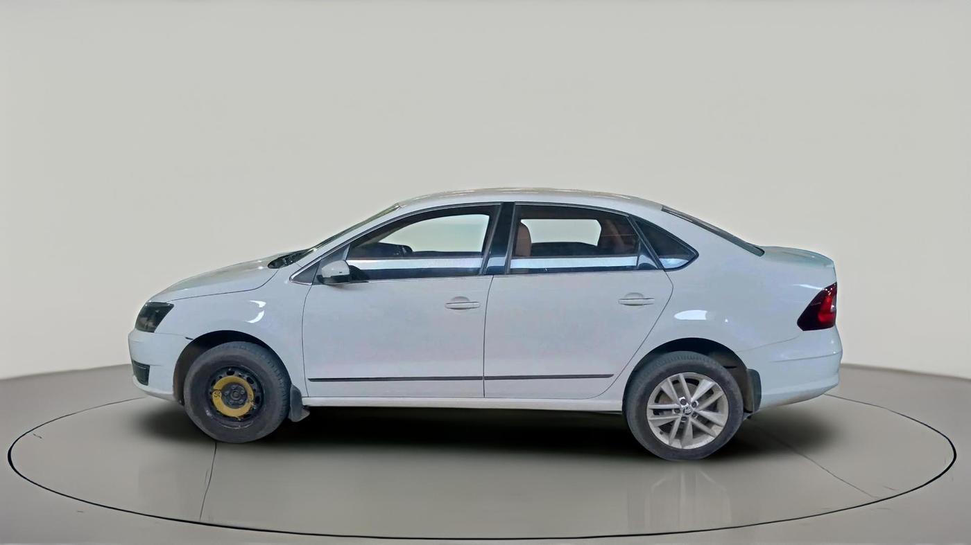 2018 Skoda Rapid STYLE 1.5 TDI AT, Diesel, Automatic, 1,11,030 km, exterior