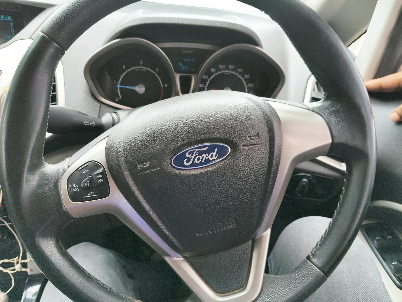 2014 Ford Ecosport TITANIUM 1.5L DIESEL, Diesel, Manual, 96,884 km, interior