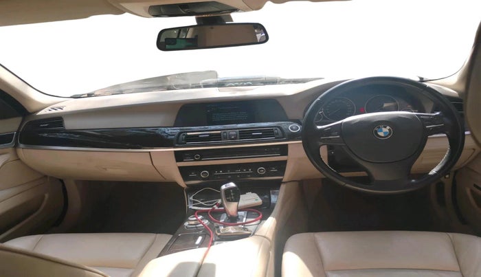 2010 BMW 5 Series 523I, Petrol, Automatic, 74,349 km, interior