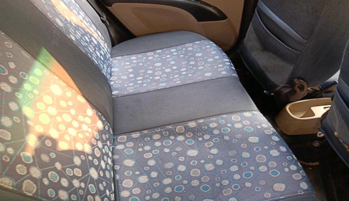 2010 Hyundai i10 MAGNA 1.2, Petrol, Manual, 1,07,326 km, interior