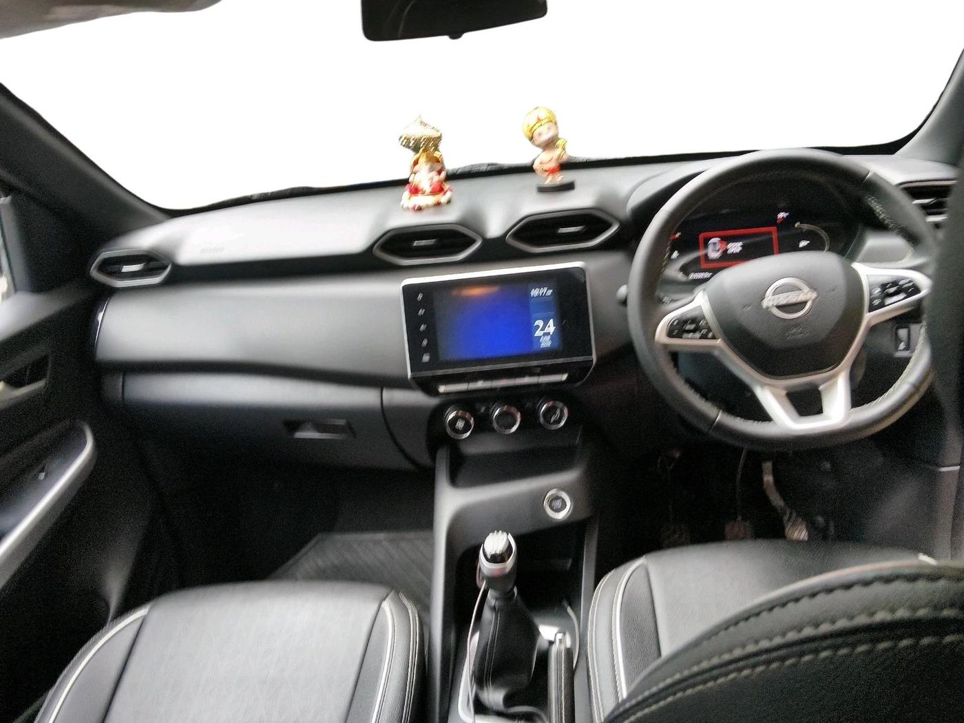 2023 Nissan MAGNITE XV PREMIUM, Petrol, Manual, 11,722 km, interior