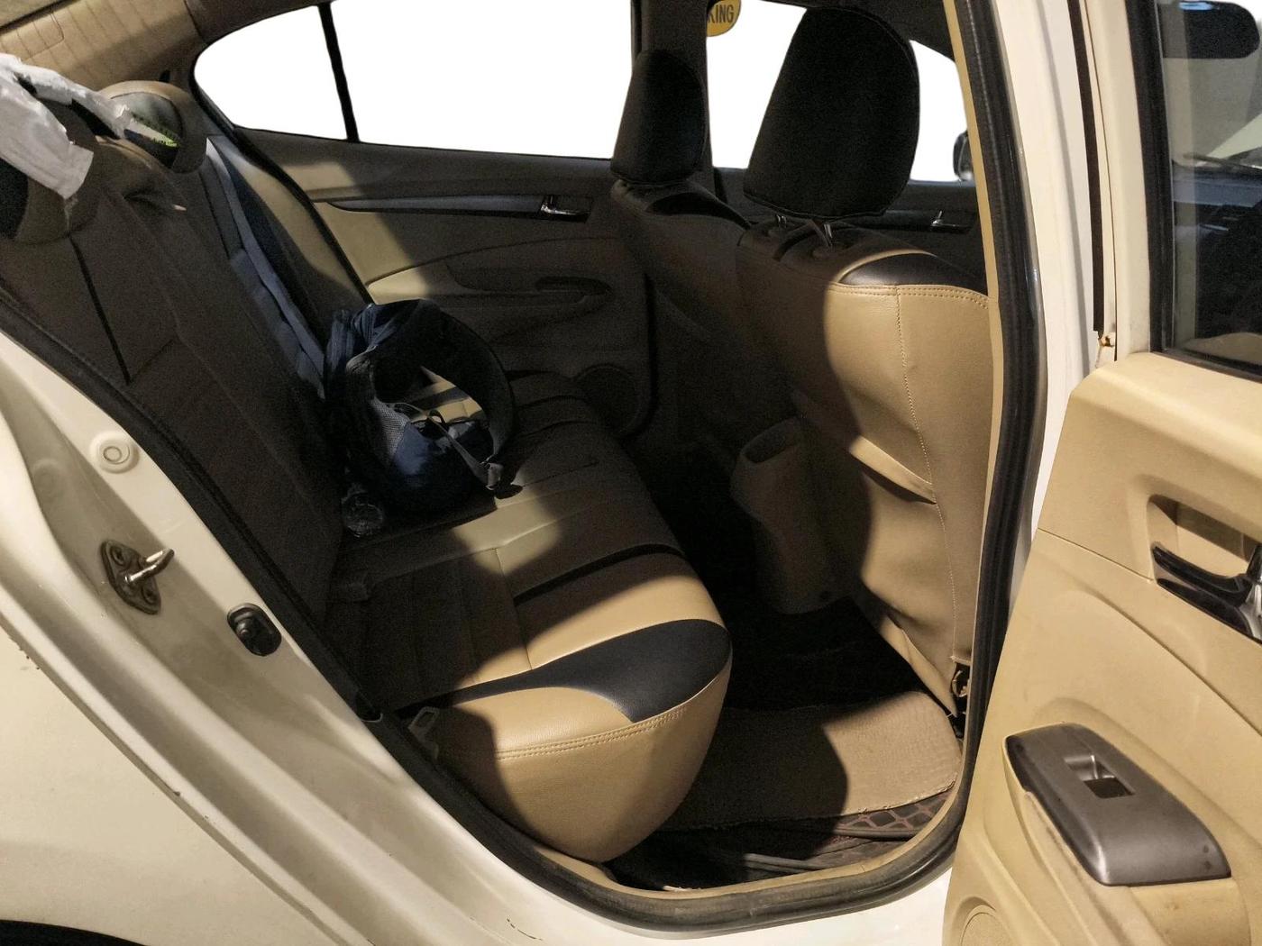 2012 Honda City 1.5L I-VTEC V AT SUNROOF, CNG, Automatic, 86,369 km, interior