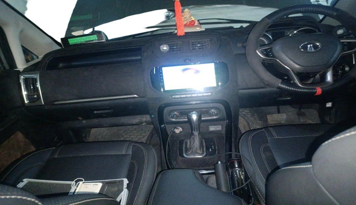 2017 Tata Hexa XTA 4X2 7 STR, Diesel, Automatic, 75,666 km, interior