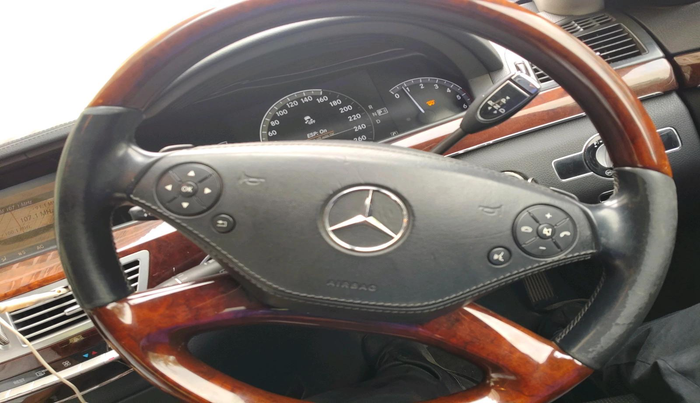 2010 Mercedes Benz S Class S350 CDI L V6, Diesel, Automatic, 65,425 km, interior
