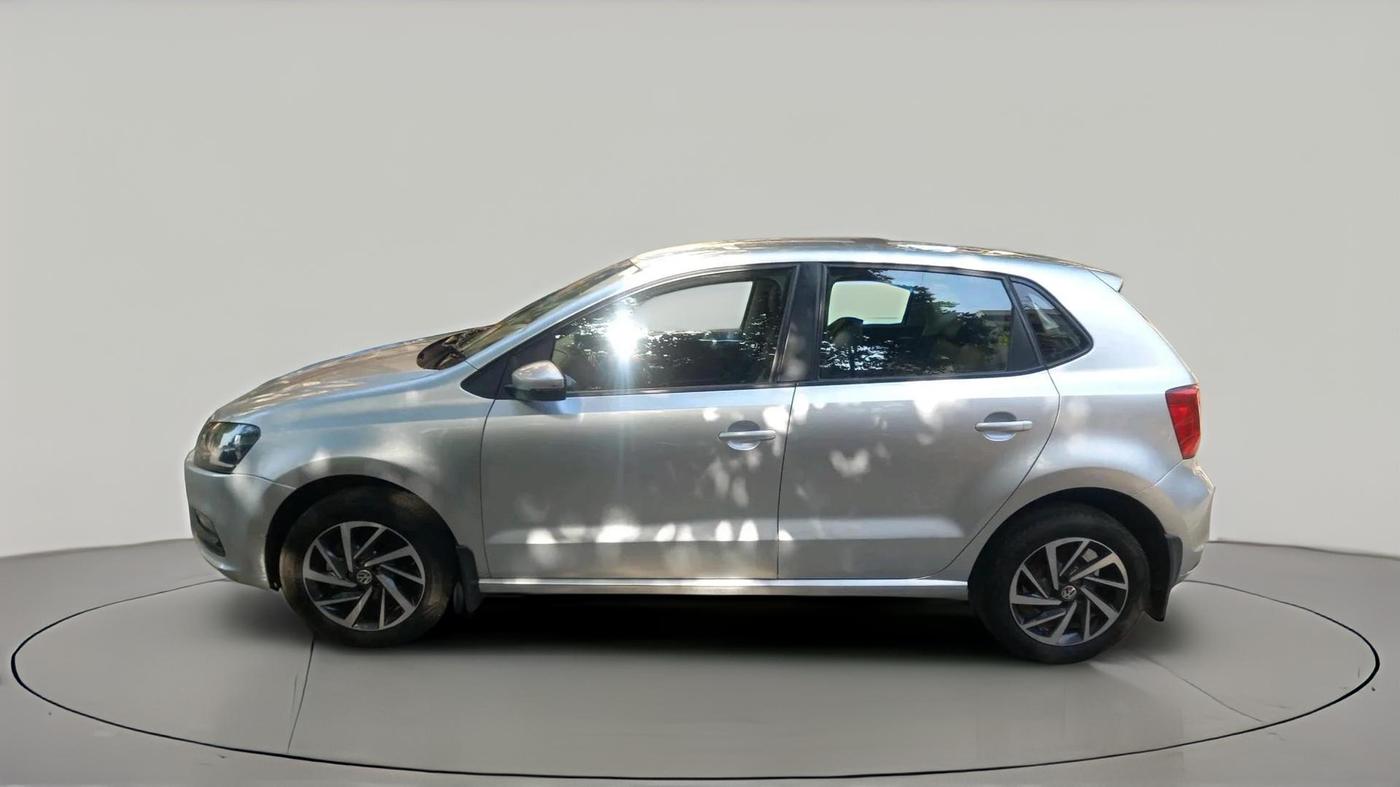 2017 Volkswagen Polo COMFORTLINE 1.2L, Petrol, Manual, 21,636 km, exterior