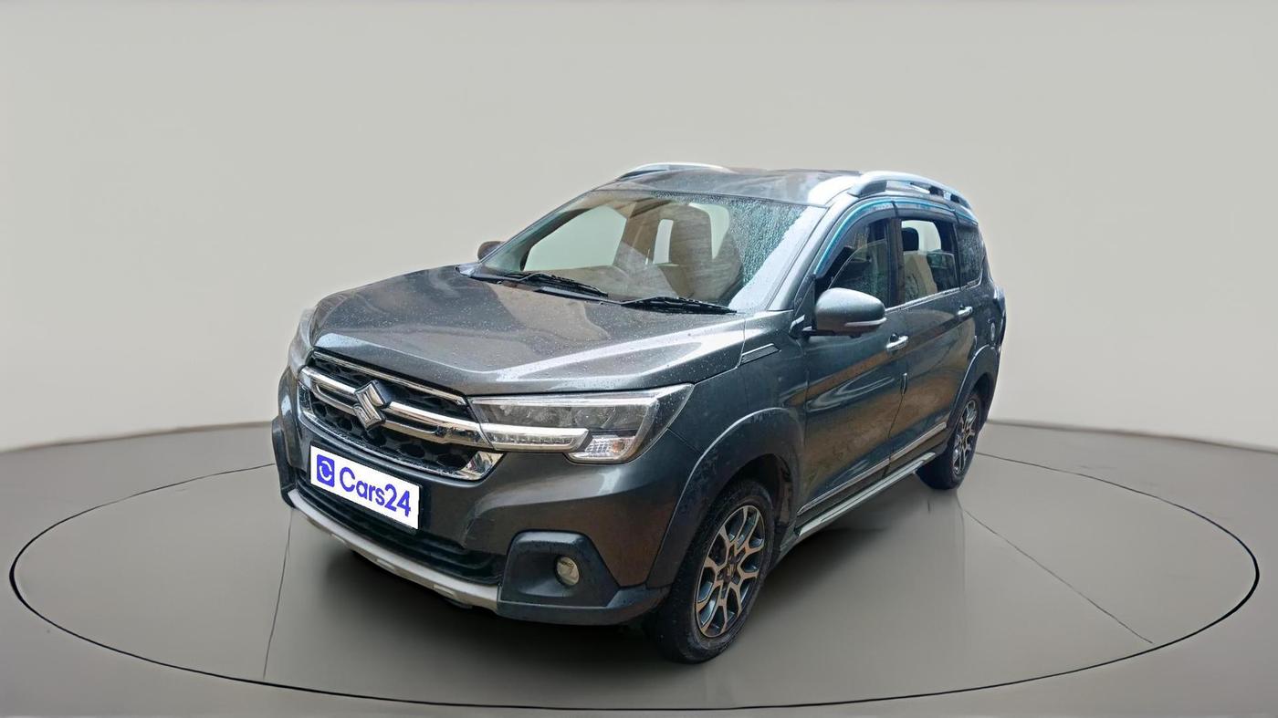 2022 Maruti XL6 ALPHA MT, Petrol, Manual, 28,457 km, exterior