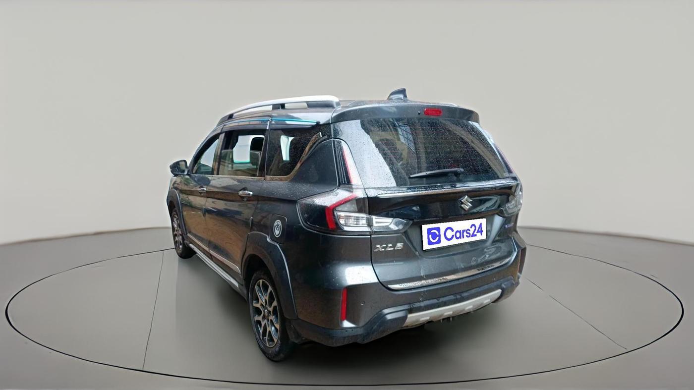 2022 Maruti XL6 ALPHA MT, Petrol, Manual, 28,457 km, exterior