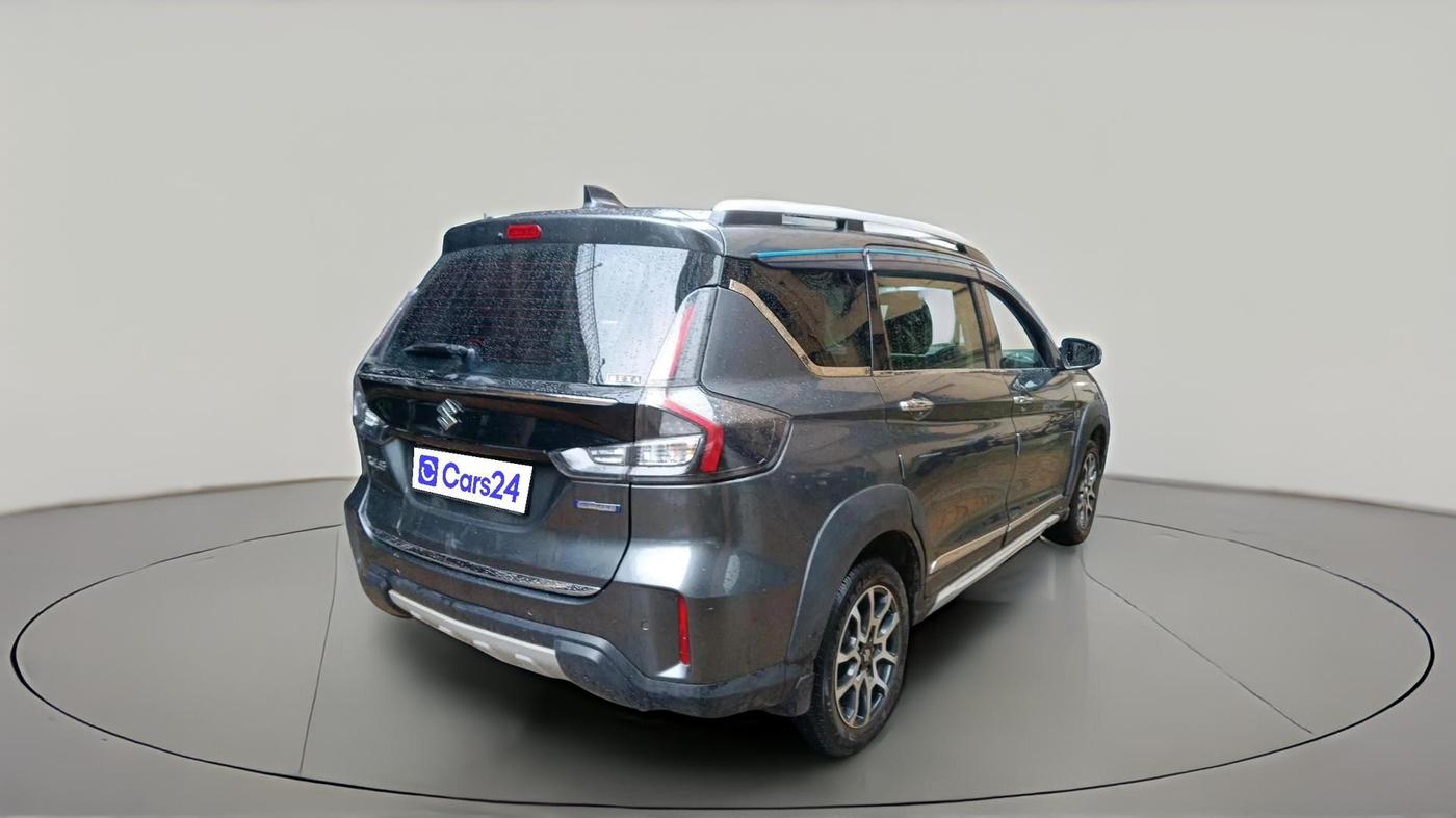 2022 Maruti XL6 ALPHA MT, Petrol, Manual, 28,457 km, exterior