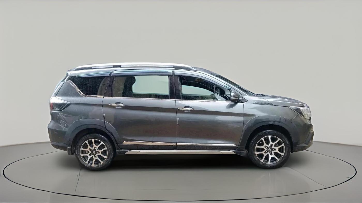 2022 Maruti XL6 ALPHA MT, Petrol, Manual, 28,457 km, exterior