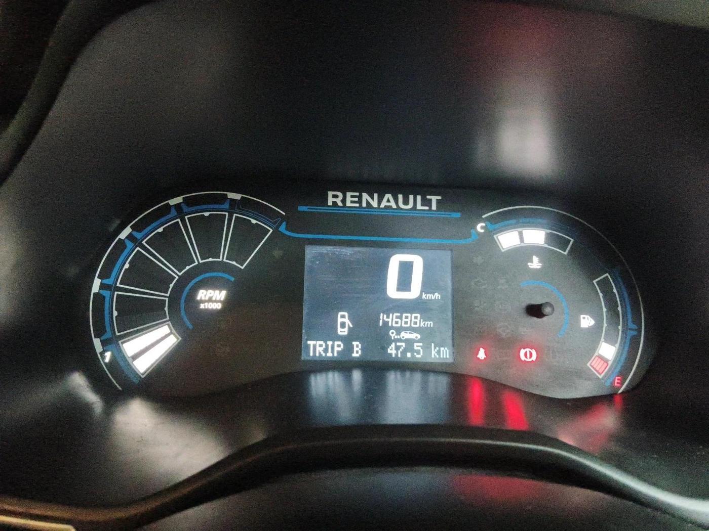 2020 Renault TRIBER RXT, Petrol, Manual, 14,688 km, interior