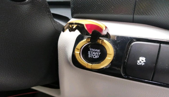 2022 KIA SONET HTX ANNIVERSARY EDITION 1.5 AT, Diesel, Automatic, 52,074 km, interior