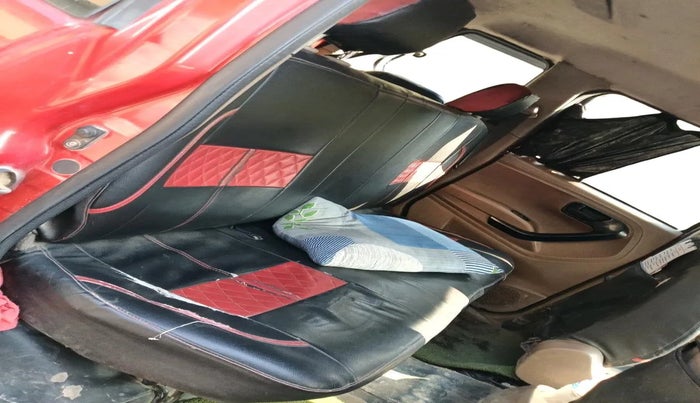 2016 Mahindra TUV300 T6, Diesel, Manual, 1,60,545 km, interior