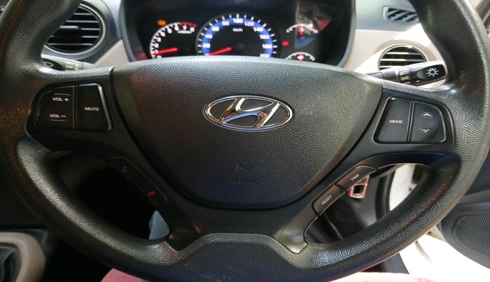 2015 Hyundai Xcent SX 1.2, Petrol, Manual, 59,457 km, interior