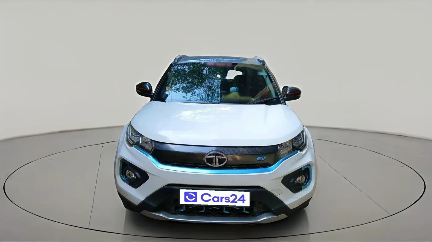 2022 Tata NEXON EV XZ PLUS, Electric, Automatic, 72,952 km, exterior