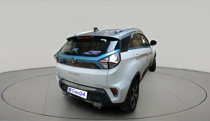 2022 Tata NEXON EV XZ PLUS, Electric, Automatic, 72,952 km, exterior