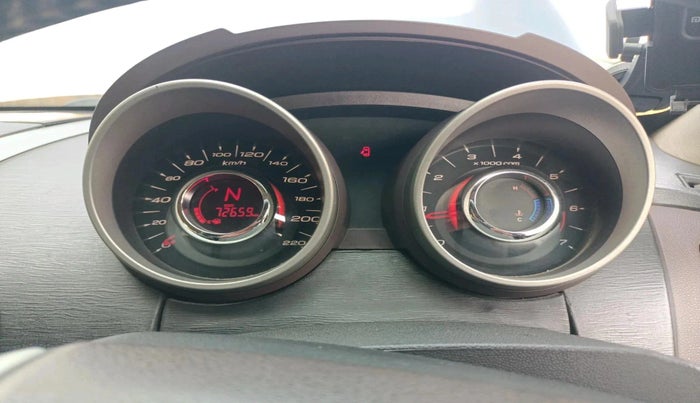 2014 Mahindra XUV500 W8, Diesel, Manual, 72,659 km, interior