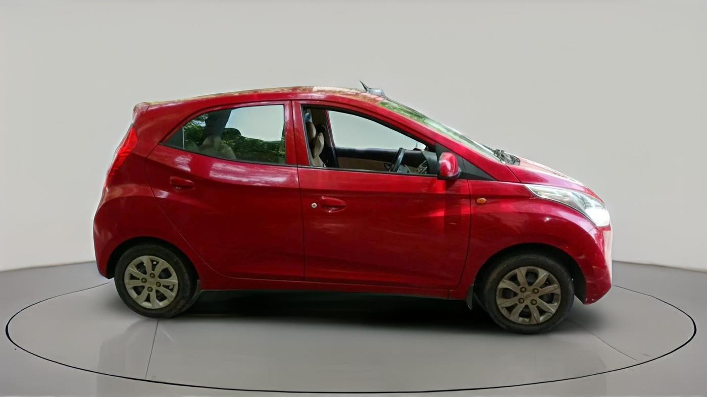 2015 Hyundai Eon SPORTZ, Petrol, Manual, 70,585 km, exterior