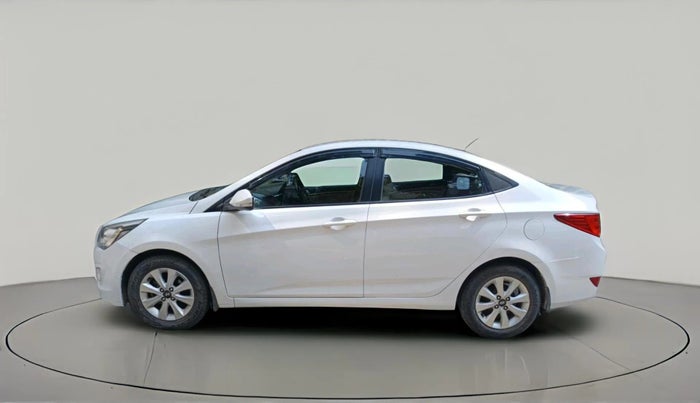 2015 Hyundai Verna FLUIDIC 4S 1.6 VTVT S, Petrol, Manual, 56,710 km, exterior