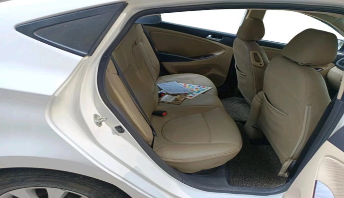 2015 Hyundai Verna FLUIDIC 4S 1.6 VTVT S, Petrol, Manual, 56,710 km, interior