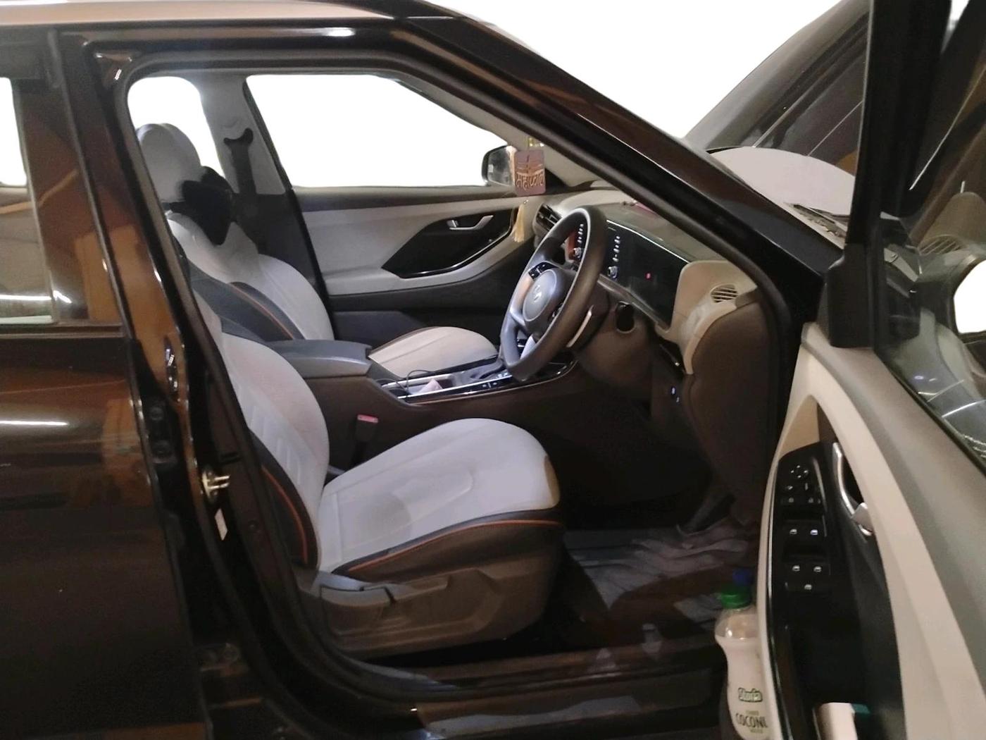 2024 Hyundai Creta 1.5 S (O) MPi iVT, Petrol, Automatic, 39,931 km, interior