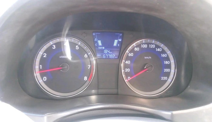 2012 Hyundai Verna FLUIDIC 1.6 VTVT EX, Petrol, Manual, 67,782 km, interior