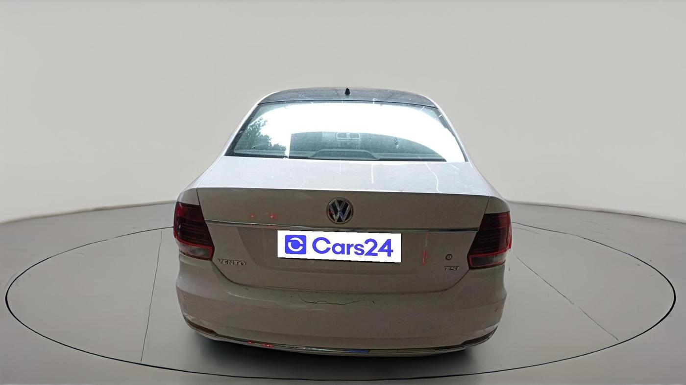 2019 Volkswagen Vento HIGHLINE PETROL AT, Petrol, Automatic, 61,944 km, exterior