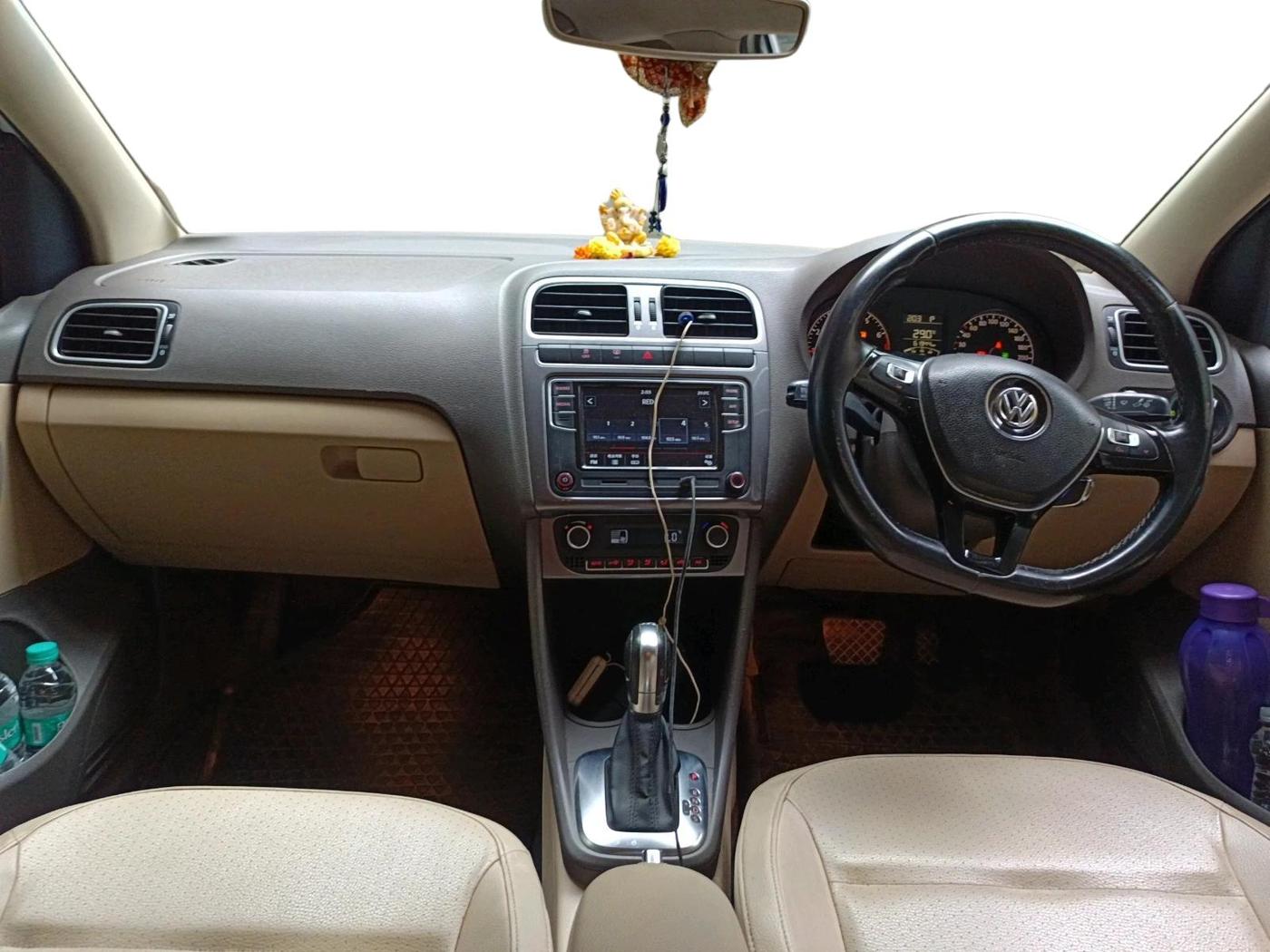 2019 Volkswagen Vento HIGHLINE PETROL AT, Petrol, Automatic, 61,944 km, interior