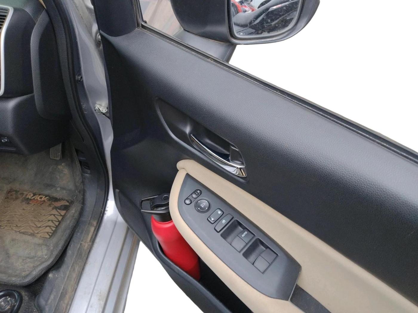 2023 Honda City 1.5L I-VTEC V, Petrol, Manual, 25,829 km, interior