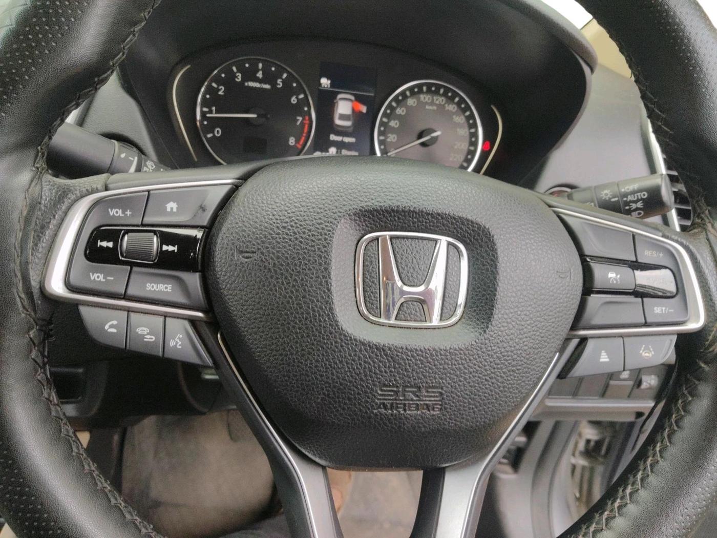 2023 Honda City 1.5L I-VTEC V, Petrol, Manual, 25,829 km, interior