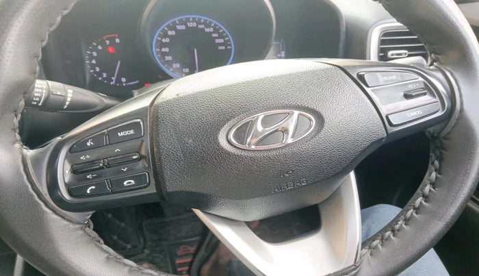 2021 Hyundai VENUE SX 1.0 TURBO, Petrol, Manual, 36,803 km, interior